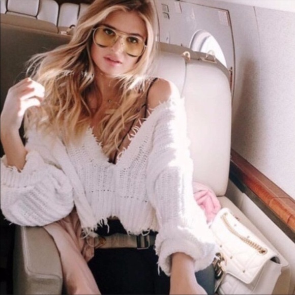 Wildfox Palmetto Distressed Reversible V Neck Sweater - Picture 2 of 9